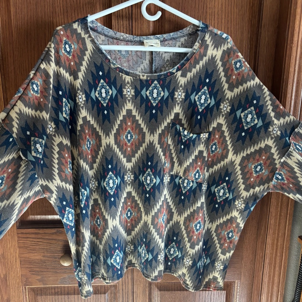 Geometric Patterned Women's Top - New w/o Tags